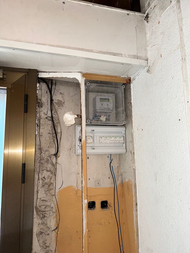 Electricista Acometida y cuadro eléctrico