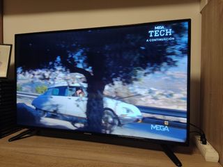 Tv Grundig 43" conexion wifi