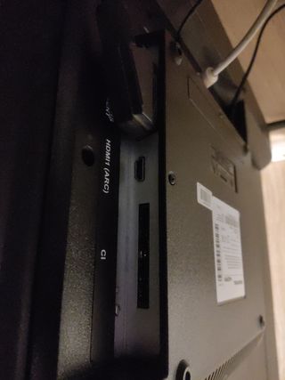 Tv Grundig 43" conexion wifi