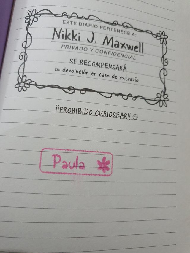 Libro "Diario de Nikki"
