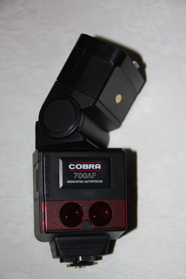 Flash Cobra 700AF