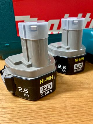 Taladro Angular Sin Cable Makita 10mm 12V OFERTA