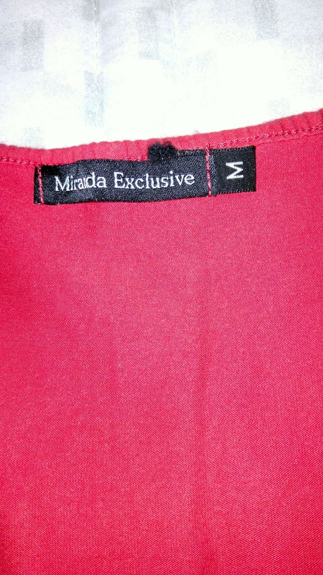 Lote de camisetas, 3 € las tres.