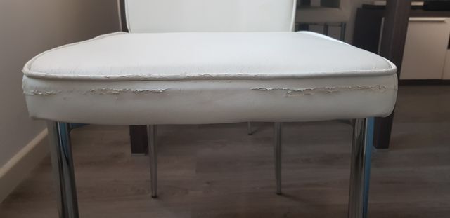 Mesa y sillas comedor