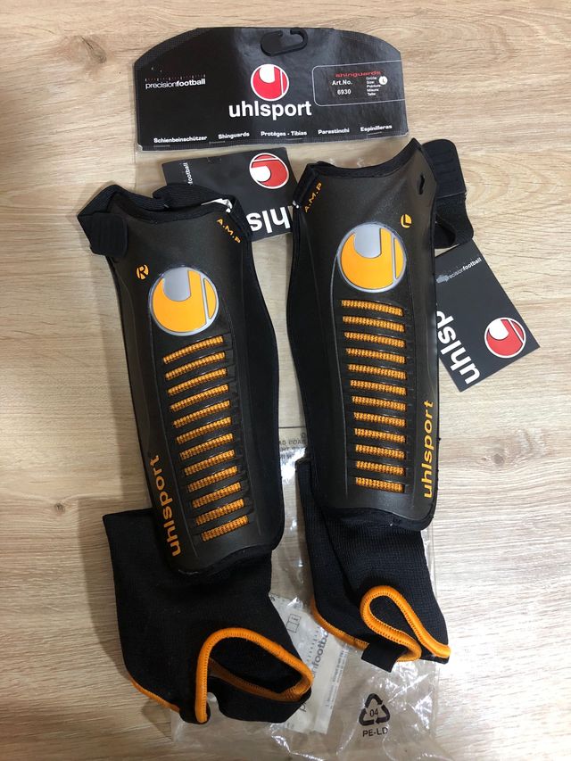 Espinilleras de fútbol