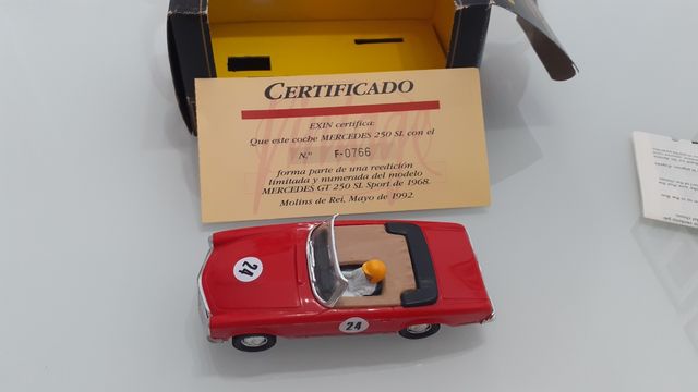 MERCEDES 250 VINTAGE SCALEXTRIC EXIN