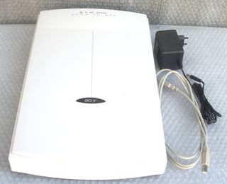 SCANNER ACER BENQ 6678 - S2W 3300U - USB A4