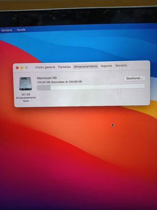 MacBook pro 13 inch apple