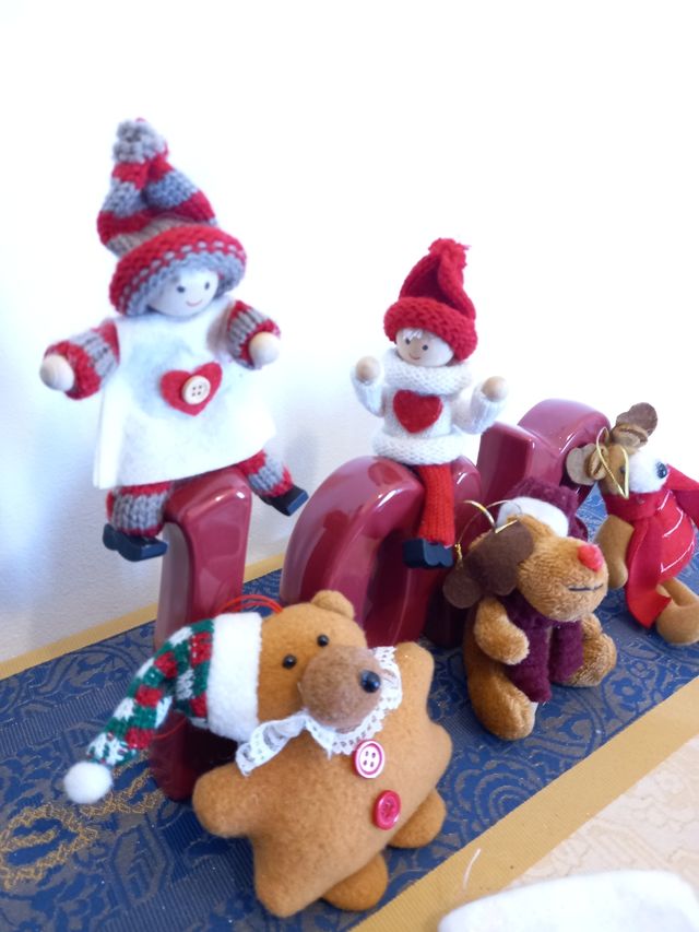 DECORAZIONI NATALIZIE