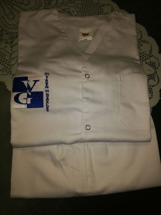 pantalon blanco de uniforme, solo el pantalon 