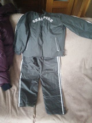 Chandal niño talla 16