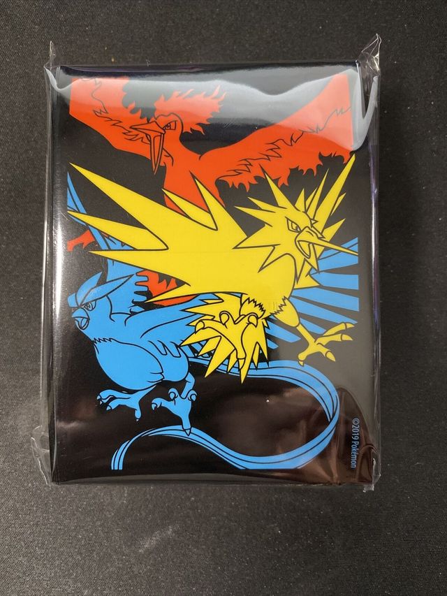 Funda Pokemon TCG Destinos Ocultos