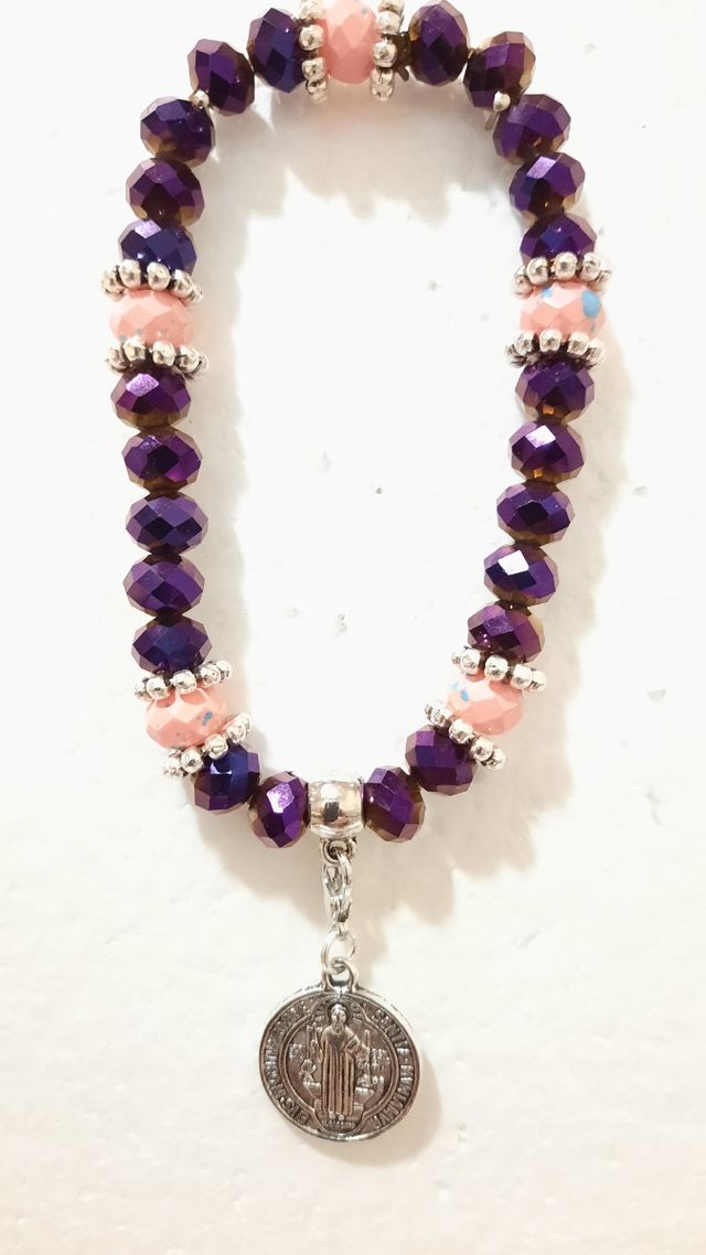 San Benito , Pulsera Metalizada.