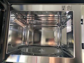 Microondas Balay de Cristal Blanco.