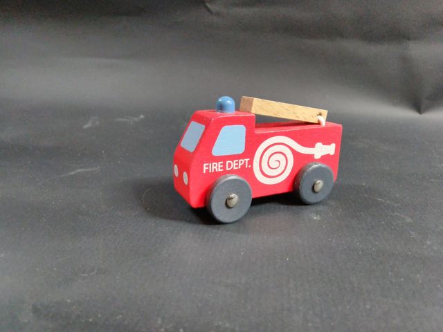  camion dei pompieri SEVI giocattolo in legno