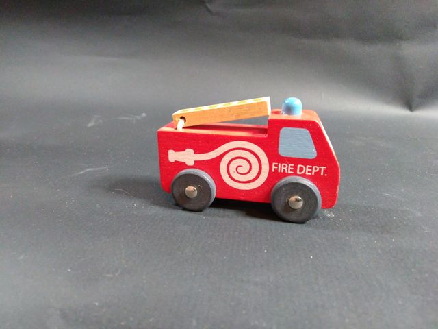  camion dei pompieri SEVI giocattolo in legno