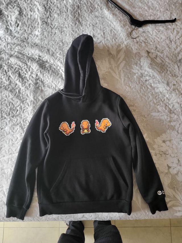 Sudadera Pokémon Charmander