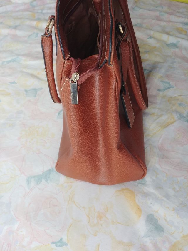 BOLSO MARRÓN PARA MUJER DE CUERO