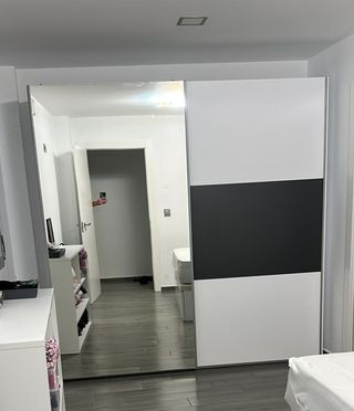 ARMARIO PUERTAS CORREDERAS EXTERIOR DE 220X220.