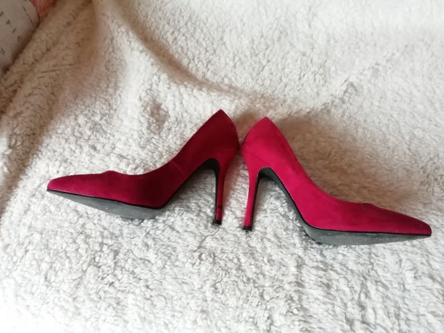 Zapato tacón salon frambuesa