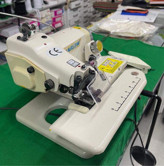 Máquina de coser Puntada Invisible