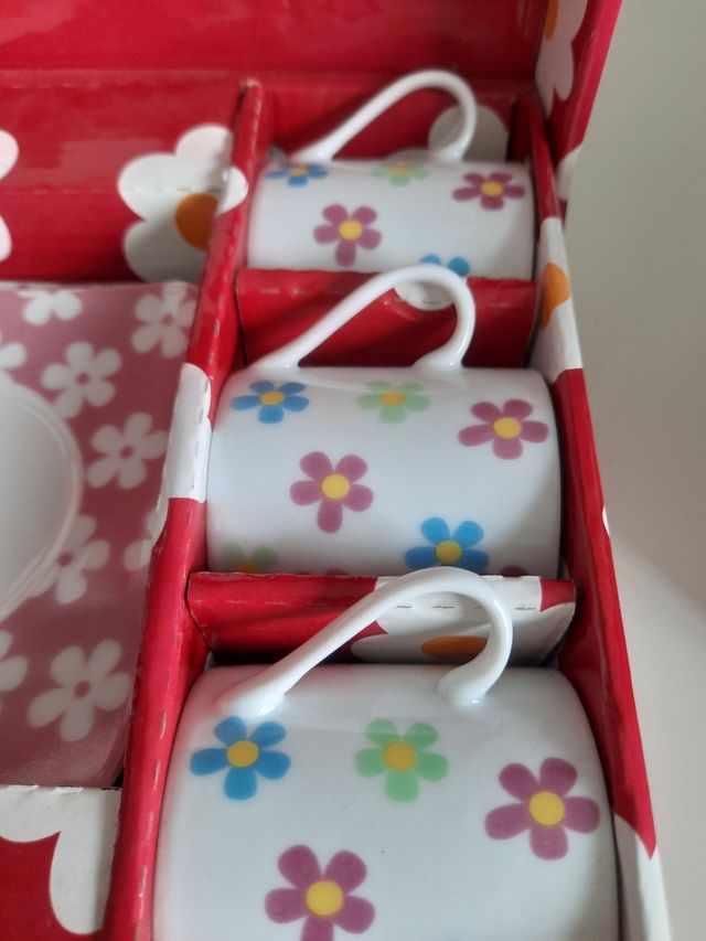 Juego Café. Para 6 personas