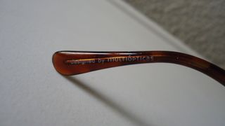 Gafas de sol aviador doradas