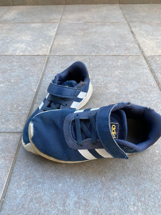 ZAPATILLAS ADIDAS