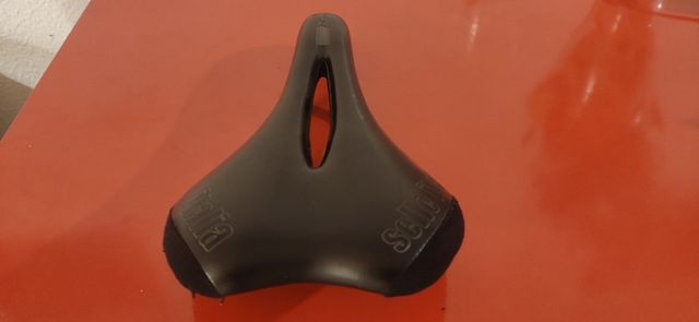 SELLE ITALIA XCROSS
