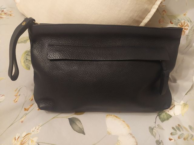 Bolso de mano de piel azul marino