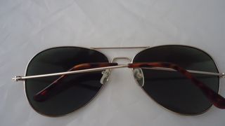 Gafas de sol aviador doradas 2
