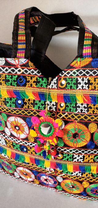 ¡¡¡GRAN OFERTA!!! BOLSO ARTESANAL, ABALORIOS.