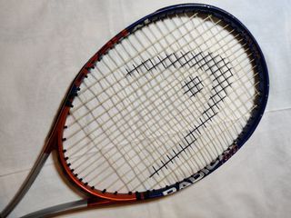 Raqueta Head Radical 66