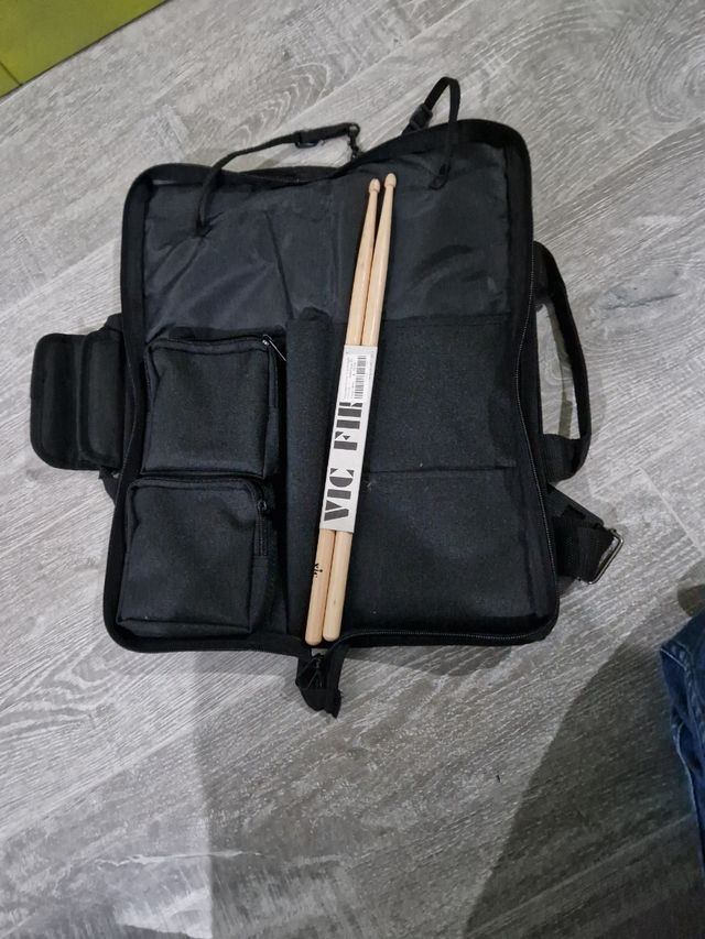 Porta bacchette + bacchette 7A