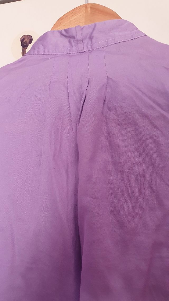 Camisa lila Massimo Dutti