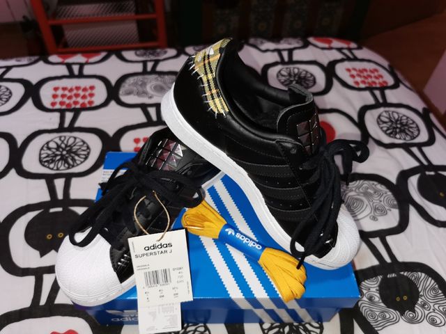 Deportivas negras Adidas