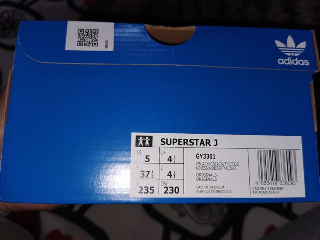 Deportivas negras Adidas