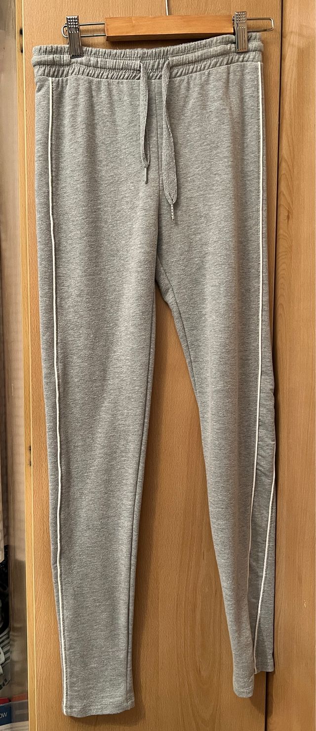 MALLAS DE ALGODÓN GRISES BERSHKA TALLA M