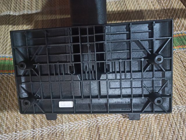 Base/Pie de Televisor