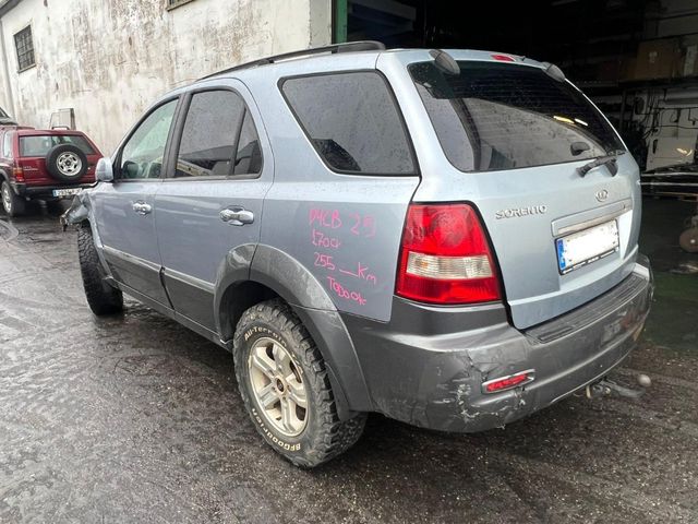 DESPIECE KIA SORENTO 2005