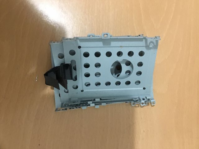 Carrello con disco rigido in batch come nuovo