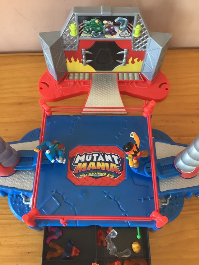 Lote de lucha ring mutans