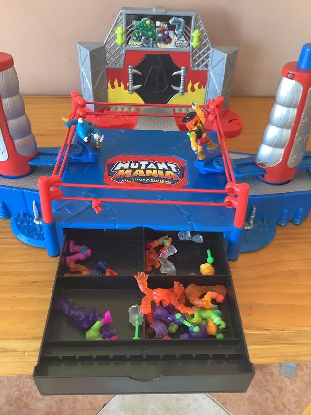 Lote de lucha ring mutans