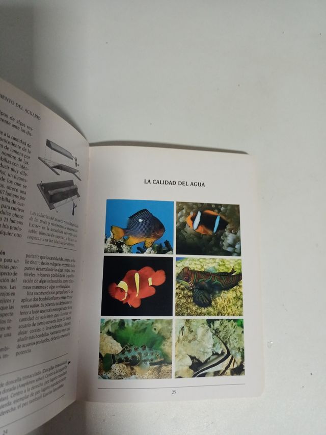 Libro sobre acuario