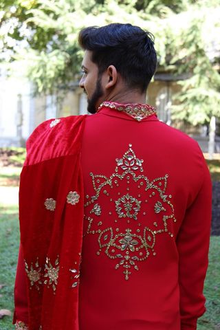 traje de novio gitano