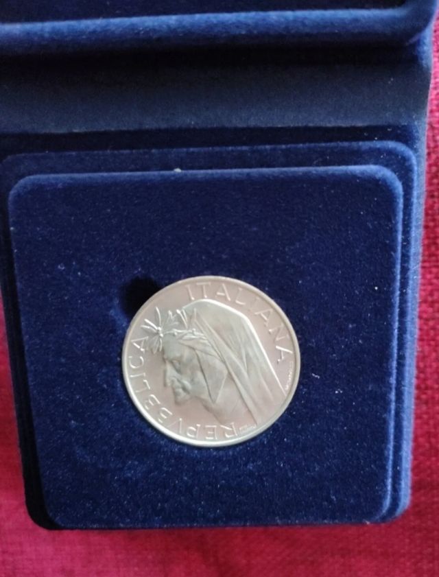 1 ASTUCCIO PORTA MONETA+ 500 Lire Dante