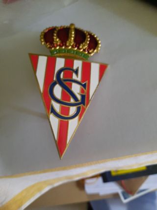 insignia esmaltada sporting gijon