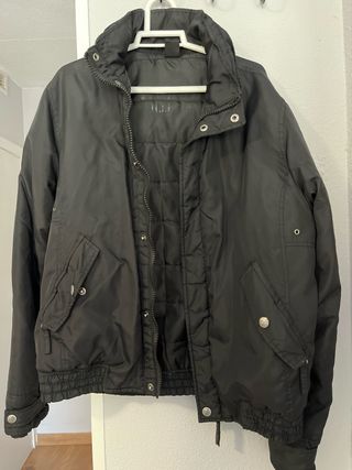 Abrigo bomber negro