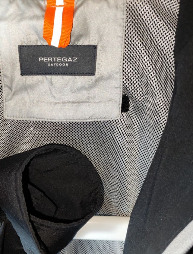 Cazadora Pertegaz poco uso