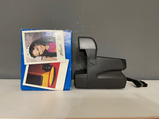 Polaroid 636 closeup